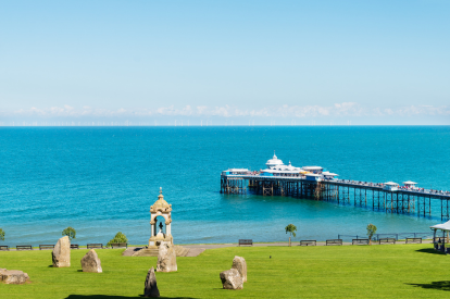 coach holidays to Llandudno